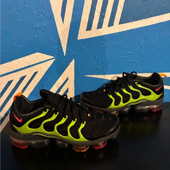Nike Air VaporMax Plus Lime Green